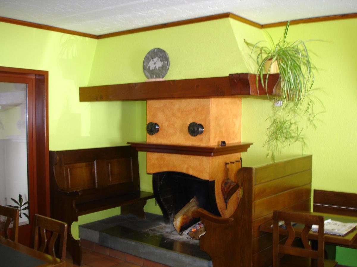 Ristorante Garni Lavizzara Hotel Sornico Luaran gambar