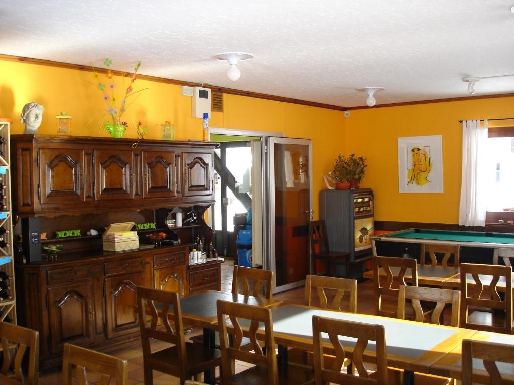 Ristorante Garni Lavizzara Hotel Sornico Bilik gambar